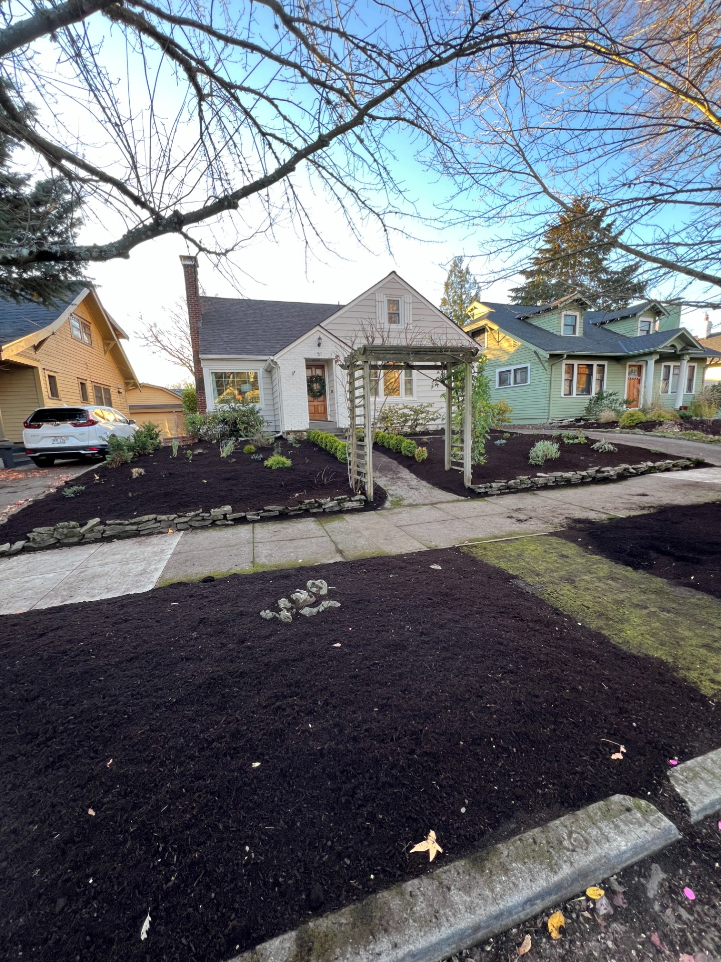 Mulch Installation Services Experts in Portland, & Gresham, OR